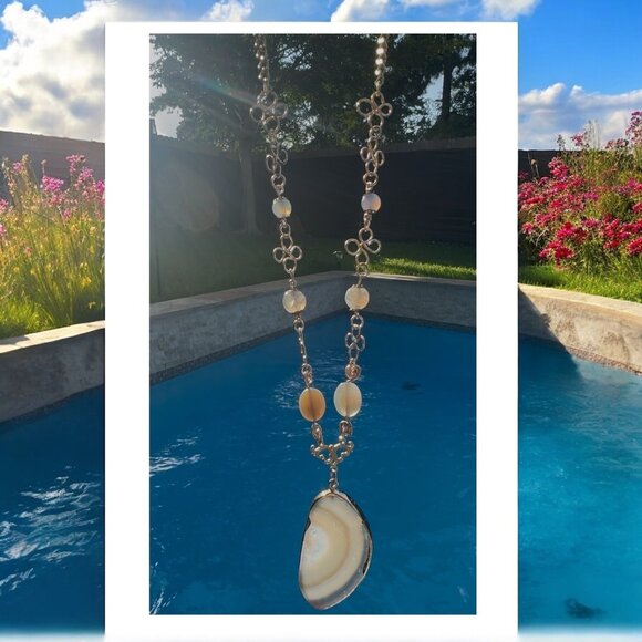 Artisan Hammered Lotus Flower Necklace W/ Agate Pendant Labradorite & Chalcedony - Picture 14 of 17